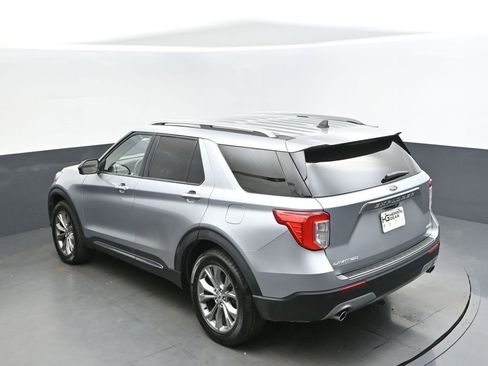 Used 2022 Ford Explorer Limited image 37