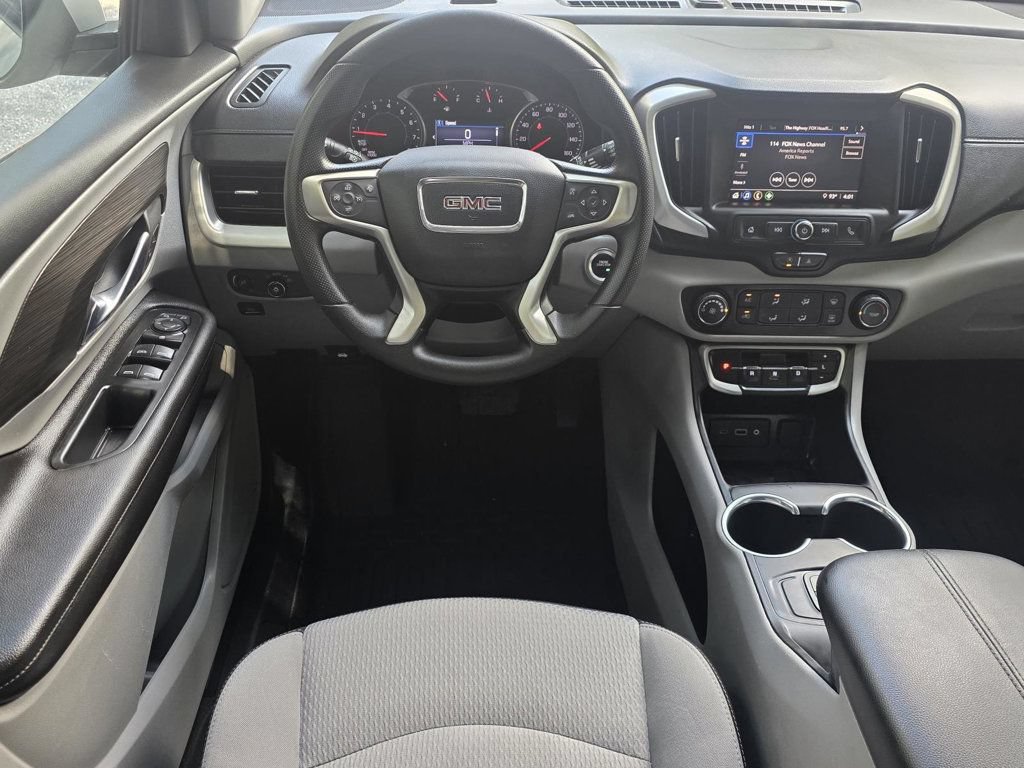 Used 2022 GMC Terrain SLE FWD image 10