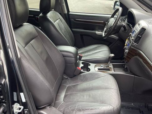 Used 2012 Hyundai Santa Fe Limited FWD image 12