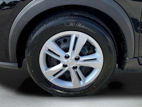 New 2025 Nissan Kicks Play S FWD image 15