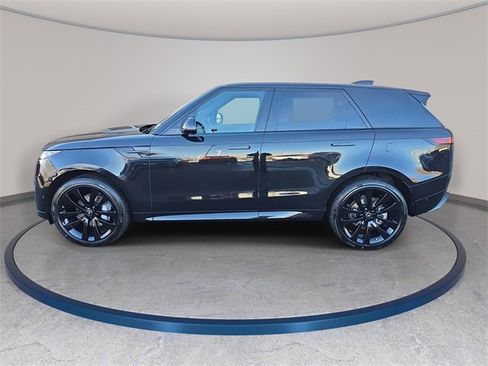 New 2025 Land Rover Range Rover Sport Dynamic SE image 8