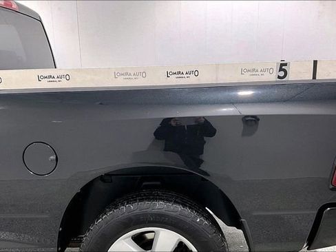 Used 2015 RAM 1500 Express image 40