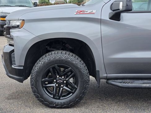 Used 2020 Chevrolet Silverado 1500 LT Trail Boss AWD/4WD image 9