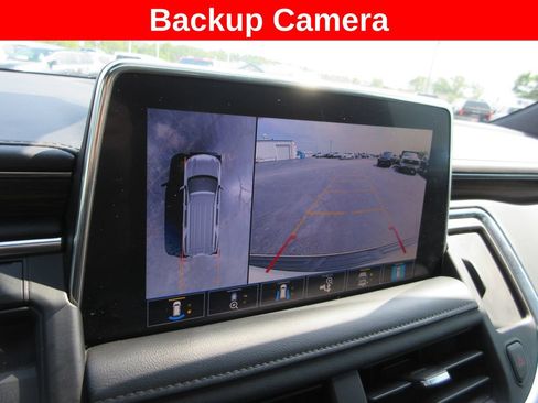 Used 2021 Chevrolet Suburban High Country w/ Premium Package 2 AWD/4WD image 20