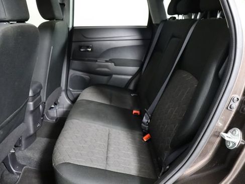 Used 2024 Mitsubishi Outlander Sport LE AWD/4WD image 12