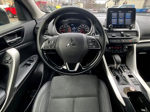 Used 2025 Mitsubishi Eclipse Cross SE image 17