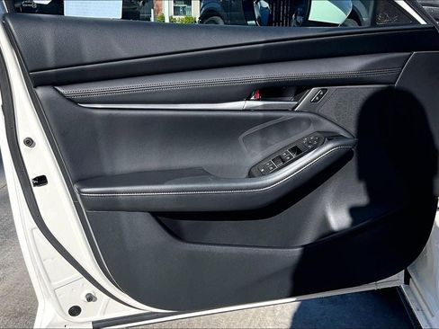New 2026 MAZDA MAZDA3 2.5 S Sedan w/ Preferred Pkg image 27