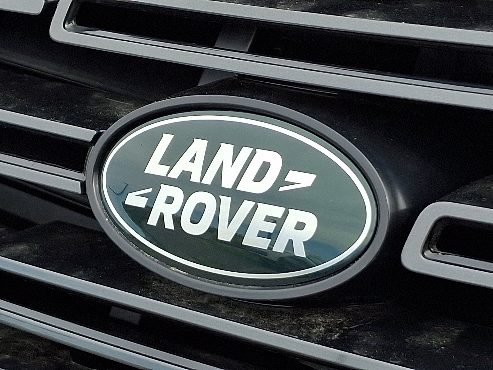 New 2027 Land Rover Range Rover Long Wheelbase SE AWD/4WD image 16