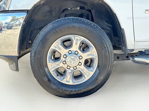 Used 2024 RAM 2500 Big Horn image 39