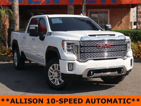 Used 2022 GMC Sierra 2500 Denali image 2
