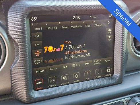 Used 2023 Jeep Wrangler Sport S image 13