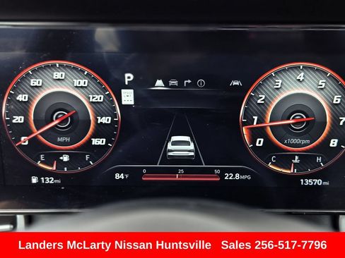 Used 2024 Hyundai Elantra Limited FWD image 28