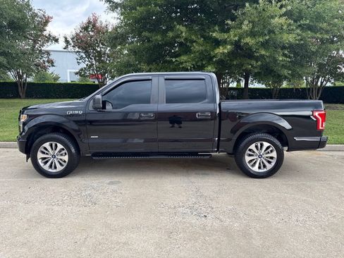 Used 2017 Ford F150 XL w/ Equipment Group 101A Mid RWD image 5