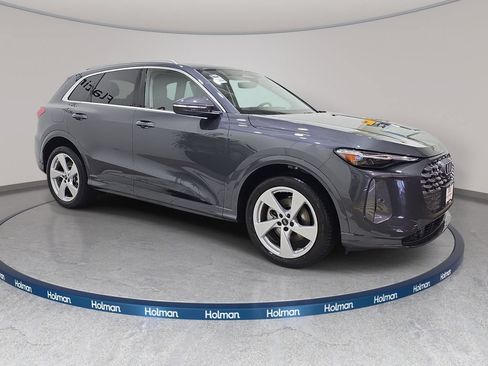 Used 2025 Audi Q5 Prestige AWD/4WD image 5