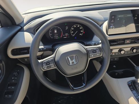 Used 2026 Honda HR-V LX image 12