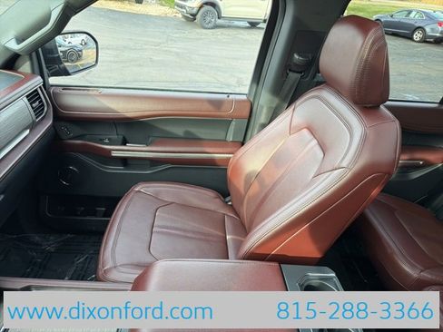 Used 2024 Ford Expedition Limited image 21