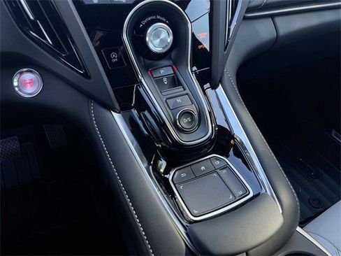 New 2026 Acura RDX SH-AWD image 21