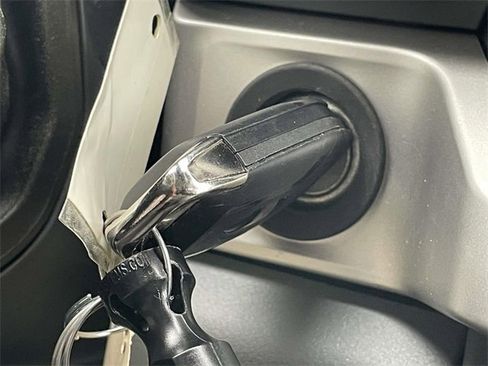 Used 2023 Ford F250 XLT image 6