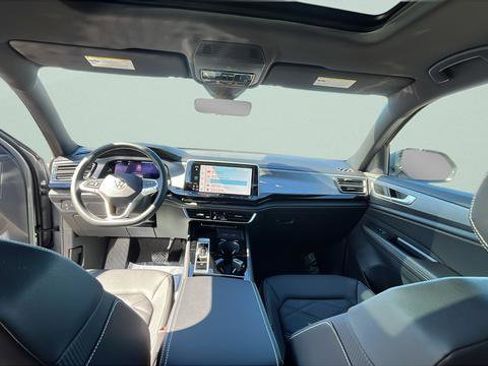 New 2026 Volkswagen Atlas Cross Sport SE AWD/4WD image 24