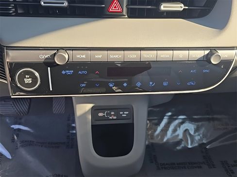 New 2026 Hyundai Ioniq 5 Limited image 28