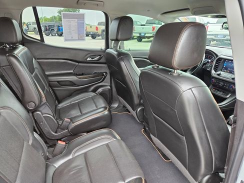 Used 2022 GMC Acadia AT4 AWD/4WD image 30
