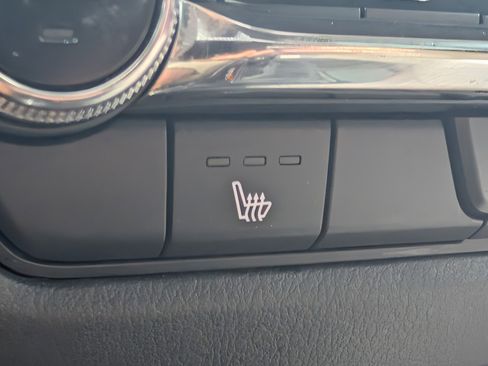 Used 2024 MAZDA CX-30 AWD 2.5 S w/ Preferred Package image 13