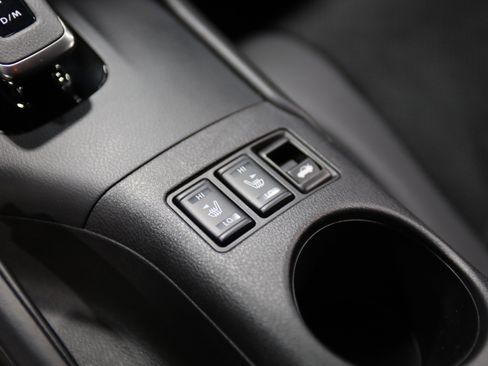 Used 2024 Nissan Z Performance w/ Floor Mat Package RWD image 31