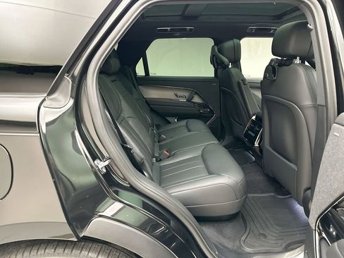 New 2026 Land Rover Range Rover Sport SE image 15