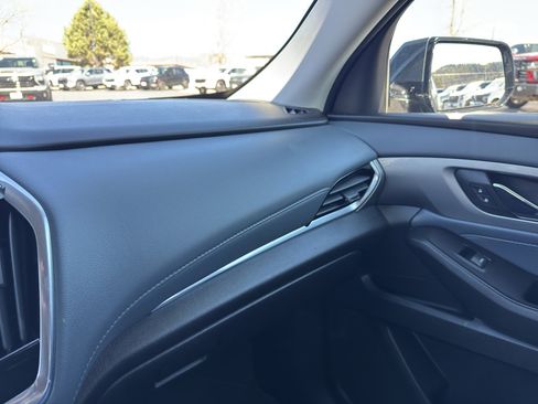 Used 2019 Chevrolet Traverse LT image 31