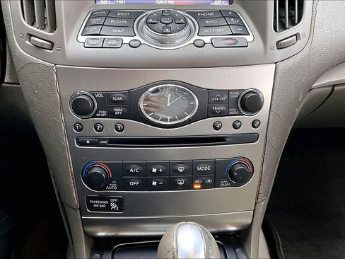 Used 2010 INFINITI G37 x w/ Premium Pkg image 14