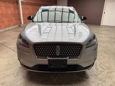 Used 2022 Lincoln Corsair AWD w/ Equipment Group 101A image 7