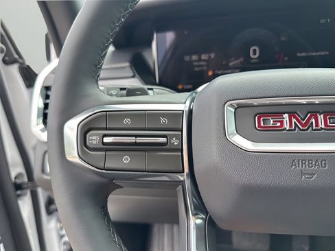 New 2026 GMC Acadia Elevation w/ Black Edition FWD image 33