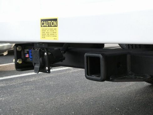 New 2025 GMC Savana 3500 w/ Power Convenience Package RWD image 25