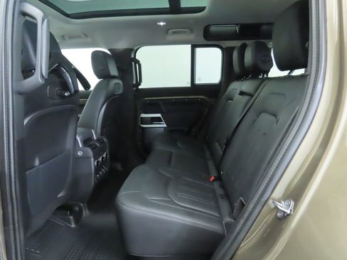 Certified 2021 Land Rover Defender 110 S image 22