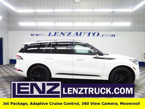 Used 2023 Lincoln Aviator Reserve w/ Equipment Group 201A image 1