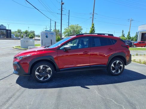 Used 2024 Subaru Crosstrek 2.5i Limited AWD/4WD image 24