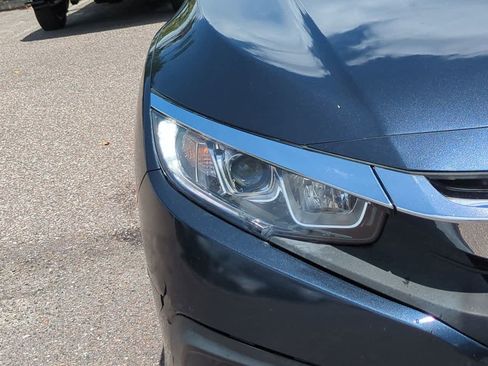 Used 2017 Honda Civic LX image 10
