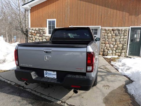 Certified 2023 Honda Ridgeline Sport image 7