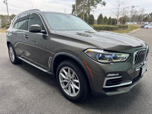 Used 2021 BMW X5 xDrive40i w/ Executive Package image 6