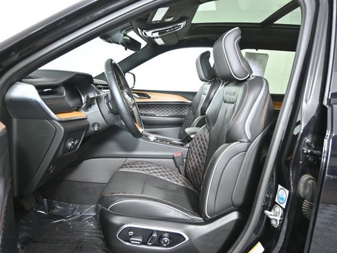 Used 2021 Jeep Grand Cherokee L Summit image 22