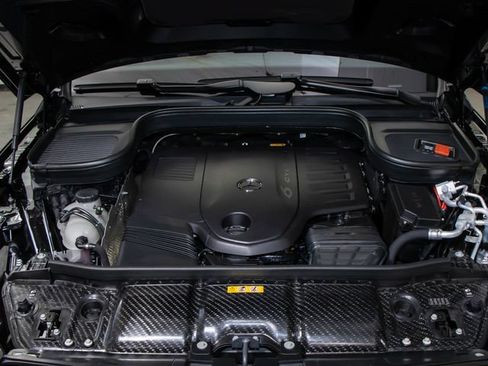 Used 2026 Mercedes-Benz GLS 450 4MATIC image 5