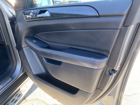 Used 2018 Mercedes-Benz GLS 450 GLS 450 w/ Premium Package image 24