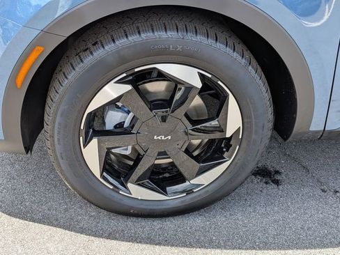 New 2026 Kia Sorento EX FWD image 9
