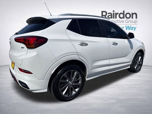 Used 2023 Buick Encore GX Select w/ Sport Touring Package AWD/4WD image 7