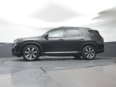 Used 2023 Honda Pilot Touring image 33