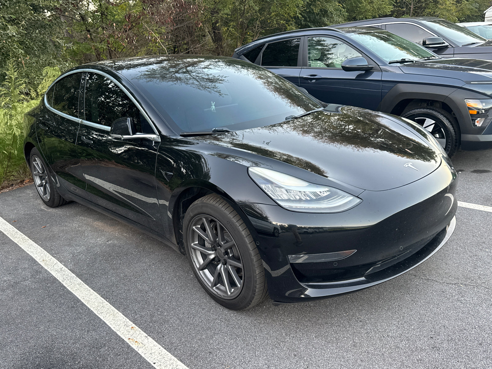 Used 2019 Tesla Model 3 Standard Range Plus RWD image 3