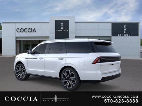 New 2026 Lincoln Navigator Black Label image 4