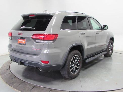 Used 2021 Jeep Grand Cherokee Trailhawk w/ Trailhawk Luxury Group AWD/4WD image 7