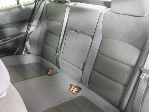 Used 2015 Chevrolet Cruze LT image 33