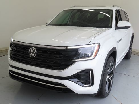 New 2026 Volkswagen Atlas SEL Premium R-Line AWD/4WD image 9